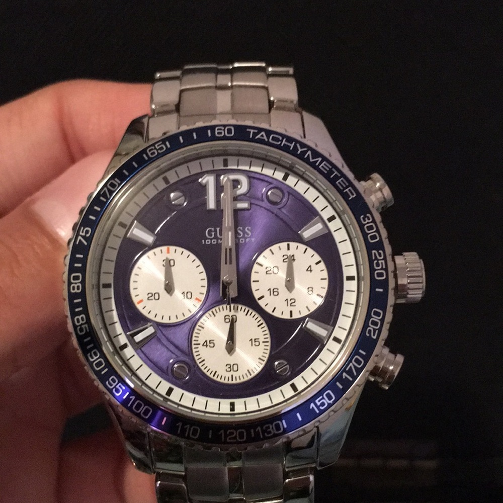 Brand new guess watch